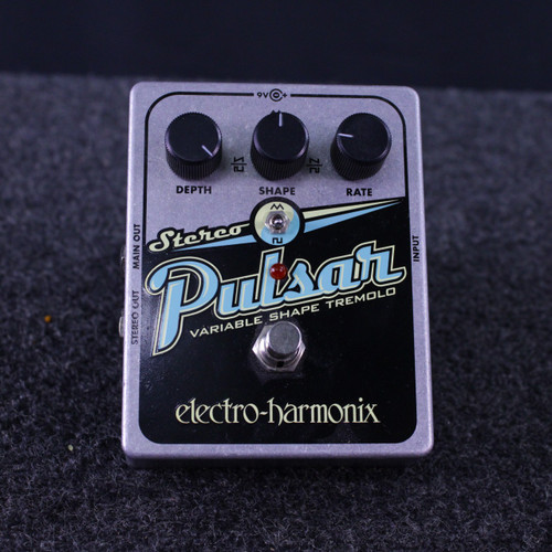 Vist Large View of Product Image Which is Used Electro Harmonix (E/H) STEREO PULSAR TREMOLO Tremolo Pedal