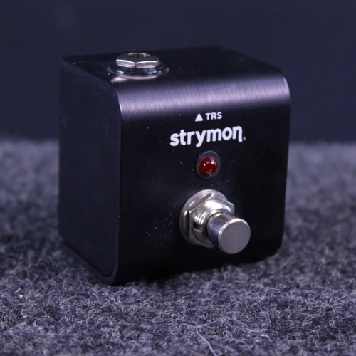 Vist Large View of Product Image Which is Used Strymon TAP TEMPO 1 BUTTON FTSW Tap Tempo Switch