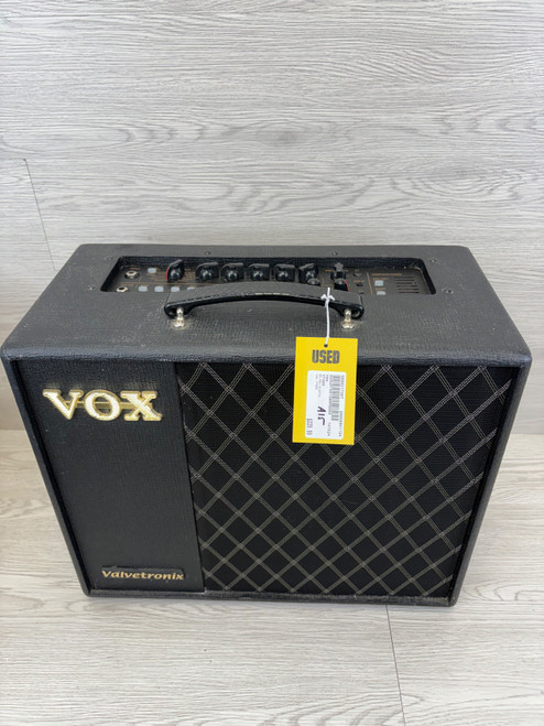 Vist Large View of Product Image Which is Used Vox VT40X 1 x 10 Tube Combo Amplifier 1 x 10