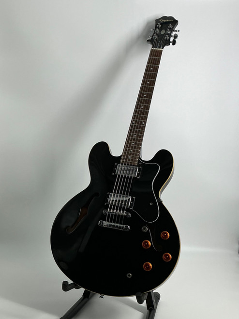 Vist Large View of Product Image Which is Used Epiphone DOT-EB Electric Guitar Black 6-String
