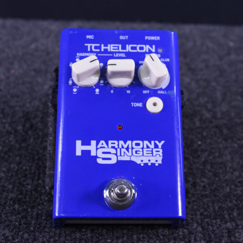 Vist Large View of Product Image Which is Used TC Helicon HARMONY SINGER Pro Sound Effects Unit