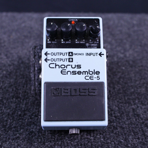 Vist Large View of Product Image Which is Used Boss CE-5 CHORUS ENSEMBLE Chorus Pedal