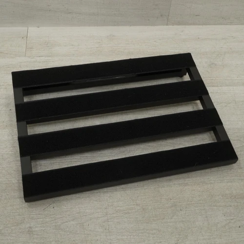 Vist Large View of Product Image Which is Used Strich Standard 18 Pedal Board