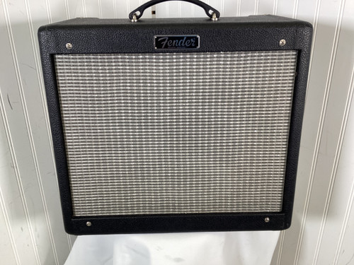 Vist Large View of Product Image Which is Used Fender BLUES JUNIOR III 1 x 12 Tube Combo Amplifier 1 x 12