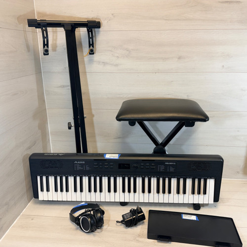Vist Large View of Product Image Which is Used Alesis MELODY 61 KEYBOARD 61-Key Keyboard 61-Key