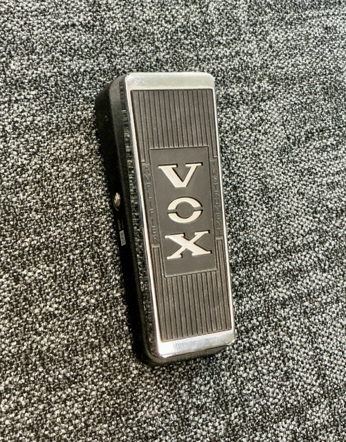 Vist Large View of Product Image Which is Used Vox V847-A WAH-WAH Wah Pedal