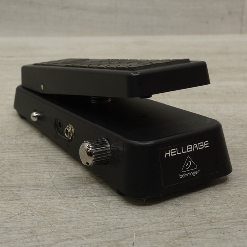Vist Large View of Product Image Which is Used Behringer HB01 Hellblade Wah Pedal