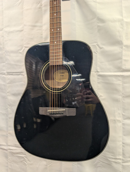 Vist Large View of Product Image Which is Used Yamaha F335 Solid Top Acoustic Guitar Black