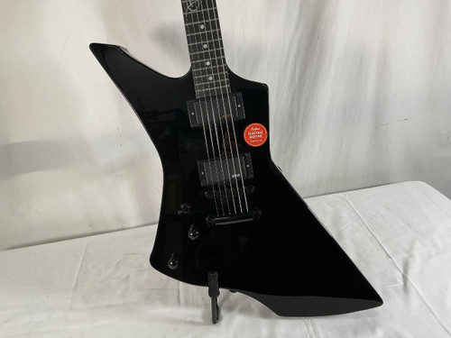 Vist Large View of Product Image Which is Used LEDUX SNAKEBITE COPY Pointy Electric Guitar Black 6-String