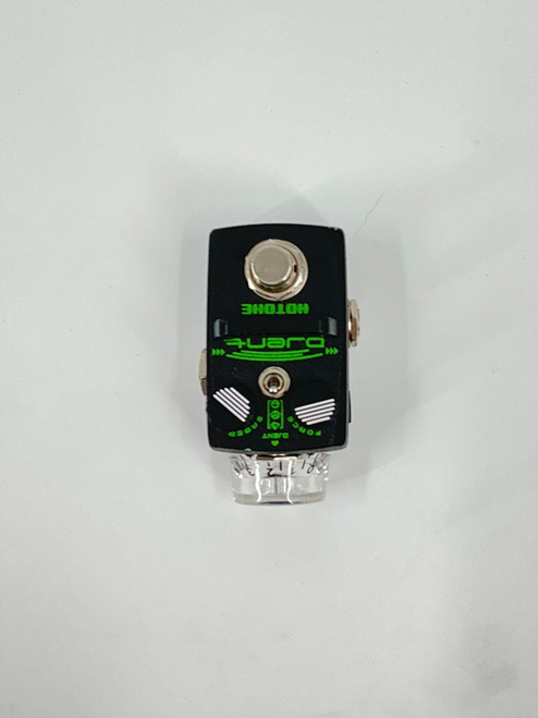 Vist Large View of Product Image Which is Used Hotone SKYLINE DJENT Distortion Pedal