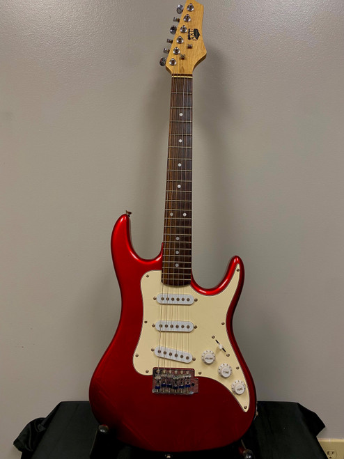 Vist Large View of Product Image Which is Used Axl 3/4 SIZE S-STYLE ELECTRIC GUITAR S Type Electric Guitar Red 6-String