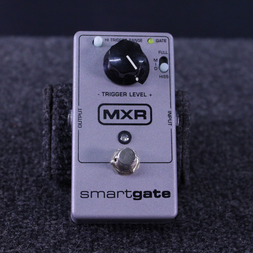 Vist Large View of Product Image Which is Used MXR SMART GATE GUITAR PEDAL Noise Reduction Pedal