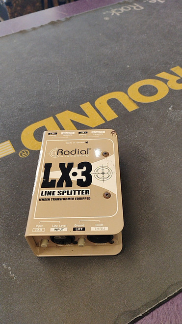 Vist Large View of Product Image Which is Used Radial LX-3 LINE SPLITTER Pro Sound Product