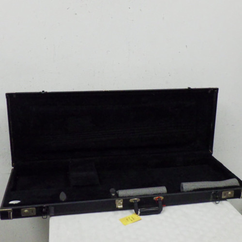 Vist Large View of Product Image Which is Used G&G ELECTRIC BASS CASE Guitar Case