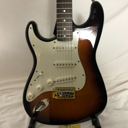 Vist Large View of Product Image Which is Used Squier AFFINITY STRAT LH S Type Electric Guitar Sunburst 6-String