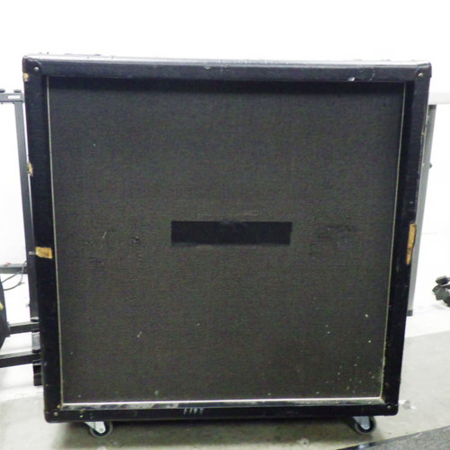 Vist Large View of Product Image Which is Used B-52 AT-412B 4 x 12 Guitar Speaker Cabinet 4 x 12