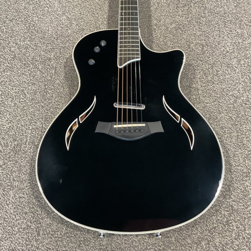 Vist Large View of Product Image Which is Used TAYLOR T5-S Acoustic-Electric Guitar
