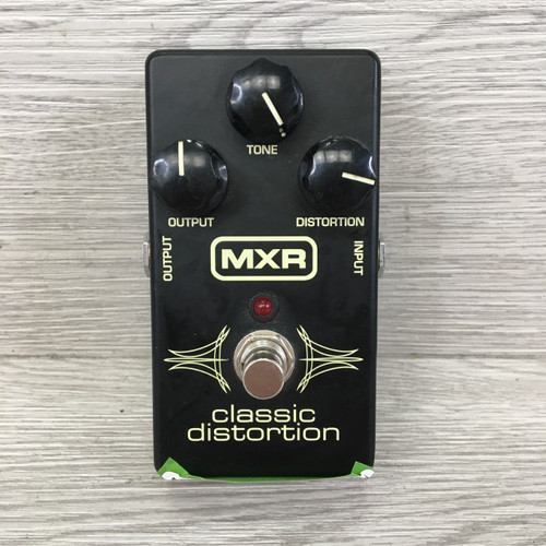 Vist Large View of Product Image Which is Used MXR CLASSIC DISTORTION Distortion Pedal