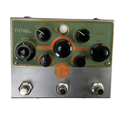 Vist Large View of Product Image Which is Used Beetronics ROYAL JELLY Fuzz Pedal