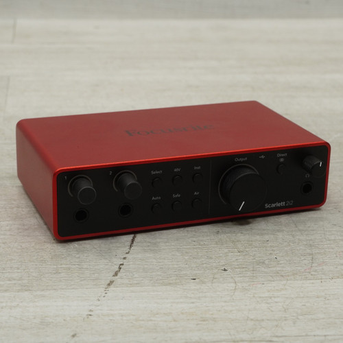 Vist Large View of Product Image Which is Used Focusrite Scarlett 2i2 3rd Gen Computer Interface