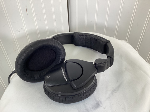 Vist Large View of Product Image Which is Used Sennheiser HD 280 PRO Headphones
