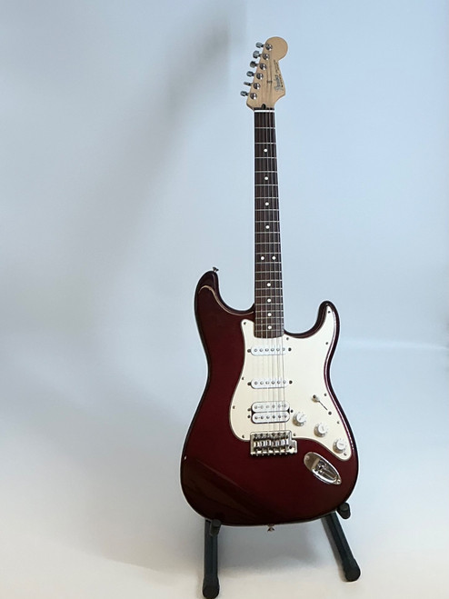 Vist Large View of Product Image Which is Used Fender STRATOCASTER MIM S Type Electric Guitar Red 6-String