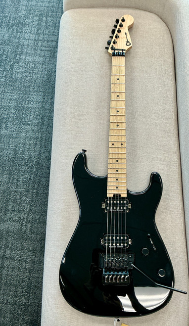 Vist Large View of Product Image Which is Used 2024 Charvel PRO MOD SAN DIMAS Super S Electric Guitar Black 6-String