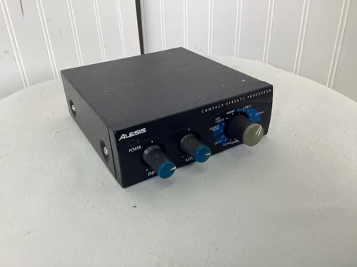 Vist Large View of Product Image Which is Used Alesis PICOVERB COMPACT FX PROCESSOR Multi Effects