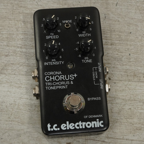Vist Large View of Product Image Which is Used Tc Electronic Corona Chorus + Pedal