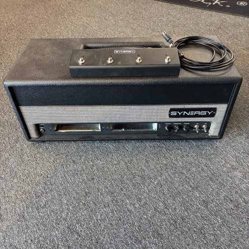 Vist Large View of Product Image Which is Used SYNERGY SYN-50 Tube Guitar Amplifier Head