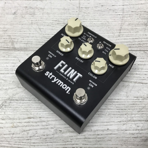 Vist Large View of Product Image Which is Used Strymon Flint Tremolo And Reverb Pedal V2