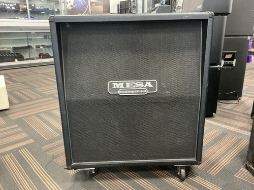 Vist Large View of Product Image Which is Used Mesa Boogie 4X12 4FB CEL 30 4 x 12 Guitar Speaker Cabinet 4 x 12