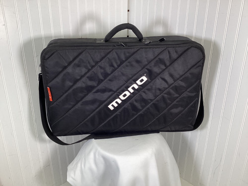 Vist Large View of Product Image Which is Used Mono TOUR 2.0 Guitar Accessory