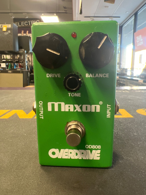 Vist Large View of Product Image Which is Used Maxon OD-808 Overdrive Pedal