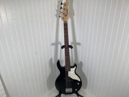 Vist Large View of Product Image Which is Used First Act ME105 P Type Bass Guitar Black 4-String