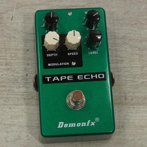 Vist Large View of Product Image Which is Used Demonfx Tape Echo Delay Pedal
