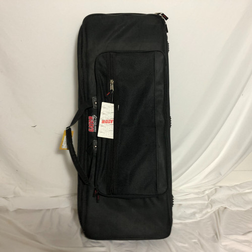 Vist Large View of Product Image Which is Used Gator 38X17 KEYBOARD BAG Medium Keyboard Bag
