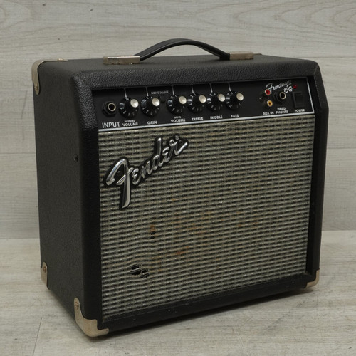 Vist Large View of Product Image Which is Used Fender Frontman 15g 1 X 5 Solid State Amplifier As Is Grill Cloth