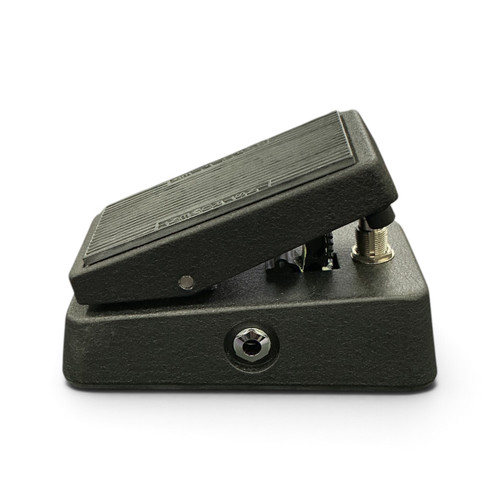 Vist Large View of Product Image Which is Used Dunlop CRY BABY CBM95 Wah Pedal