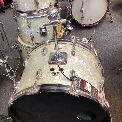 Vist Large View of Product Image Which is Used Slingerland 5PC SHELLPAK Drum Shell Kit White