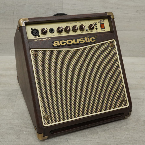 Vist Large View of Product Image Which is Used Acoustic A15V 1 X 8 Solid State Amplifier