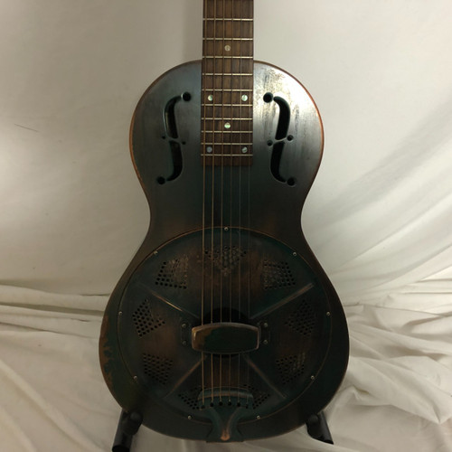 Vist Large View of Product Image Which is Used Recording King RM-993-VG Solid Top Acoustic Guitar Blue