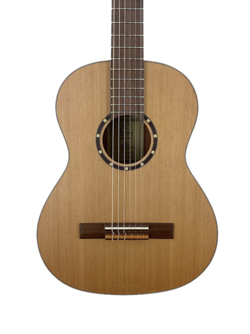 Vist Large View of Product Image Which is Used Ortega R122 3/4 Classical Acoustic Guitar w/BAG