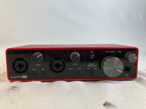 Vist Large View of Product Image Which is Used Focusrite Scarlett 2I2 3rd Gen Audio Interface