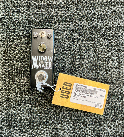 Vist Large View of Product Image Which is Used Outlaw Guitar Effects WIDOW MAKER Distortion Pedal