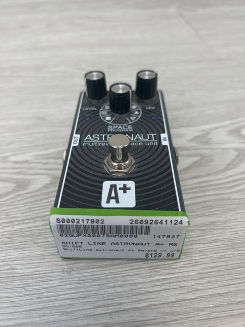 Vist Large View of Product Image Which is Used SHIFT LINE ASTRONAUT A+ REVERB V1 Reverb Pedal