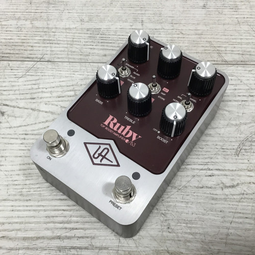Vist Large View of Product Image Which is Used Universal Audio Ruby Top Boost Amplifier '63 Pedal