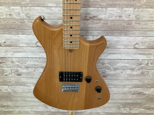 Vist Large View of Product Image Which is Used WESTONE LEADER MIJ Electric Guitar