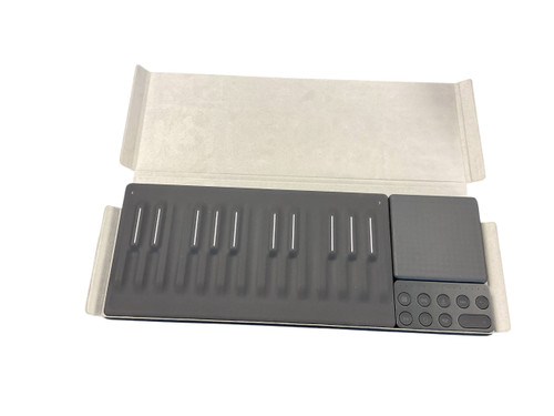 Vist Large View of Product Image Which is Used Roli SONGMAKER KIT Compact Keyboard Compact