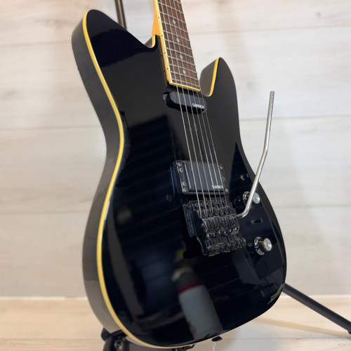 Vist Large View of Product Image Which is Used Samick TJ-541 Vintage T Type Electric Guitar Black 6-String